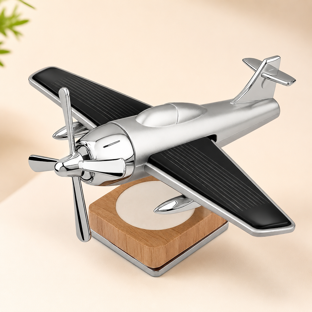 Solar Airplane Perfume Diffuser Automatic Rotating Jet Air Freshener Unique Solar Powered Car Dashboard Decoration Item